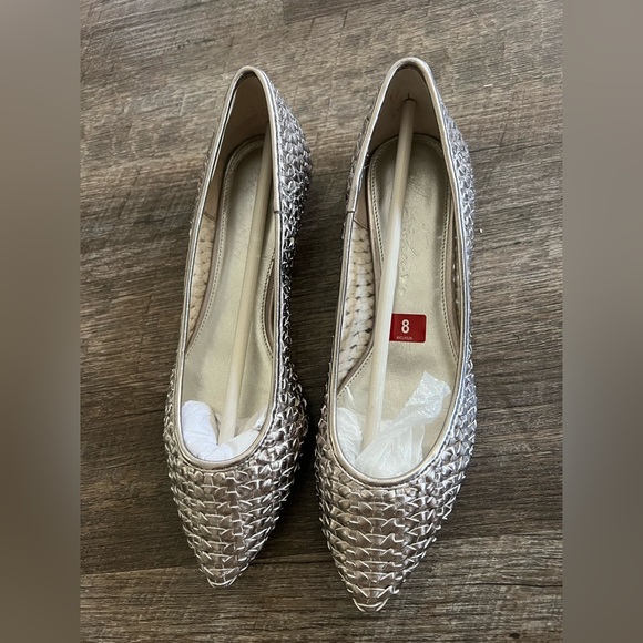 Marc Fisher Metallic Silver Woven Leather Flat - Picture 7 of 9